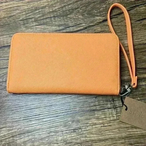 Steve Madden Sweet Manderine Wrist Wallet - Picture 2 of 4